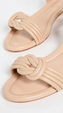 Alexandre Birman Vicky X Strap Sandals 30mm 10 Alexandre Birman Vicky X Strap Sandals 30mm -Sam Edelman Shop albir3033611231 1672264486574 2 0. UX357 QL90