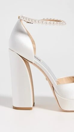 Badgley Mischka Felixa Pumps -Sam Edelman Shop badgm204081c925 1678140466984 2 0. UX357 QL90