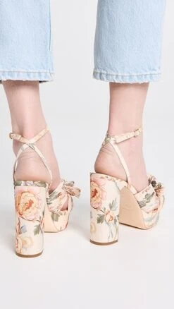 Loeffler Randall Natalia Pleated Platform Sandals -Sam Edelman Shop loeff421151f684 1678817596818 2 0. UX357 QL90