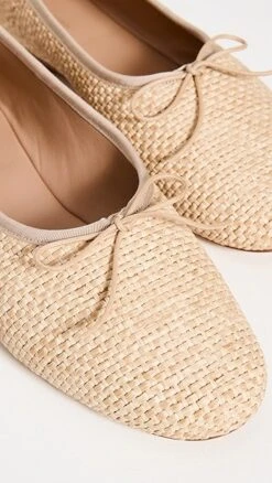 Mansur Gavriel Dream Ballerina Flats 10 Mansur Gavriel Dream Ballerina Flats -Sam Edelman Shop mandb3036214a9b 1680039101888 2 0. UX357 QL90