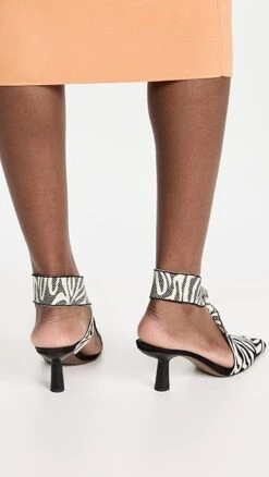 NEOUS Avior Knit Pumps -Sam Edelman Shop neous3009112192 1680736041751 2 0. UX357 QL90