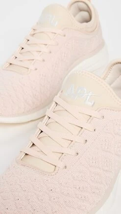 APL: Athletic Propulsion Labs TechLoom Phantom Sneakers -Sam Edelman Shop plabs309951e96b 1671480274935 2 0. UX357 QL90