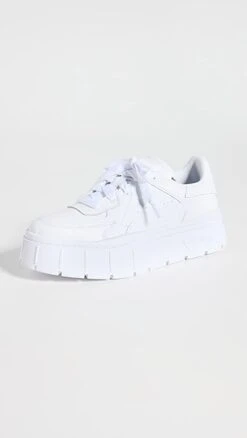 PUMA Mayze Stack Edgy Sneaker