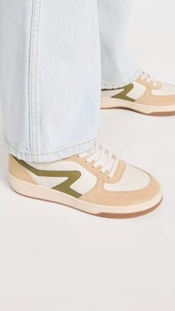 Front Page 13 Front Page -Sam Edelman Shop ragbo466021fbd9 1681934282291 2 0. UX357 QL90