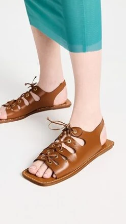 Front Page 31 Front Page -Sam Edelman Shop staud313931a71d 1674494270096 2 0. UX357 QL90