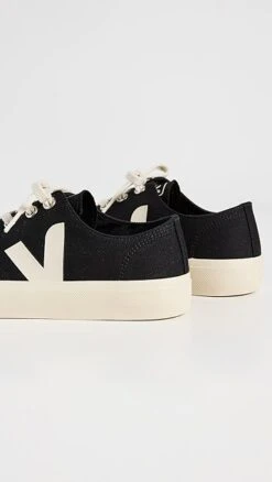 Veja Wata II Low Sneaker 8 Veja Wata II Low Sneaker -Sam Edelman Shop vejaa305841977b 1681165165716 2 0. UX357 QL90