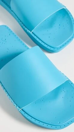 Y-3 Y-3 Water Slides -Sam Edelman Shop ythre311571efba 1679609289174 2 0. UX357 QL90